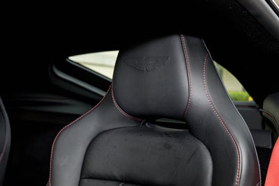 2025 Aston Martin Vantage Base