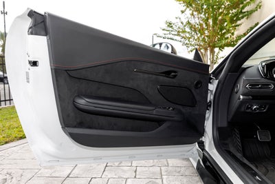 2025 Aston Martin Vantage Base