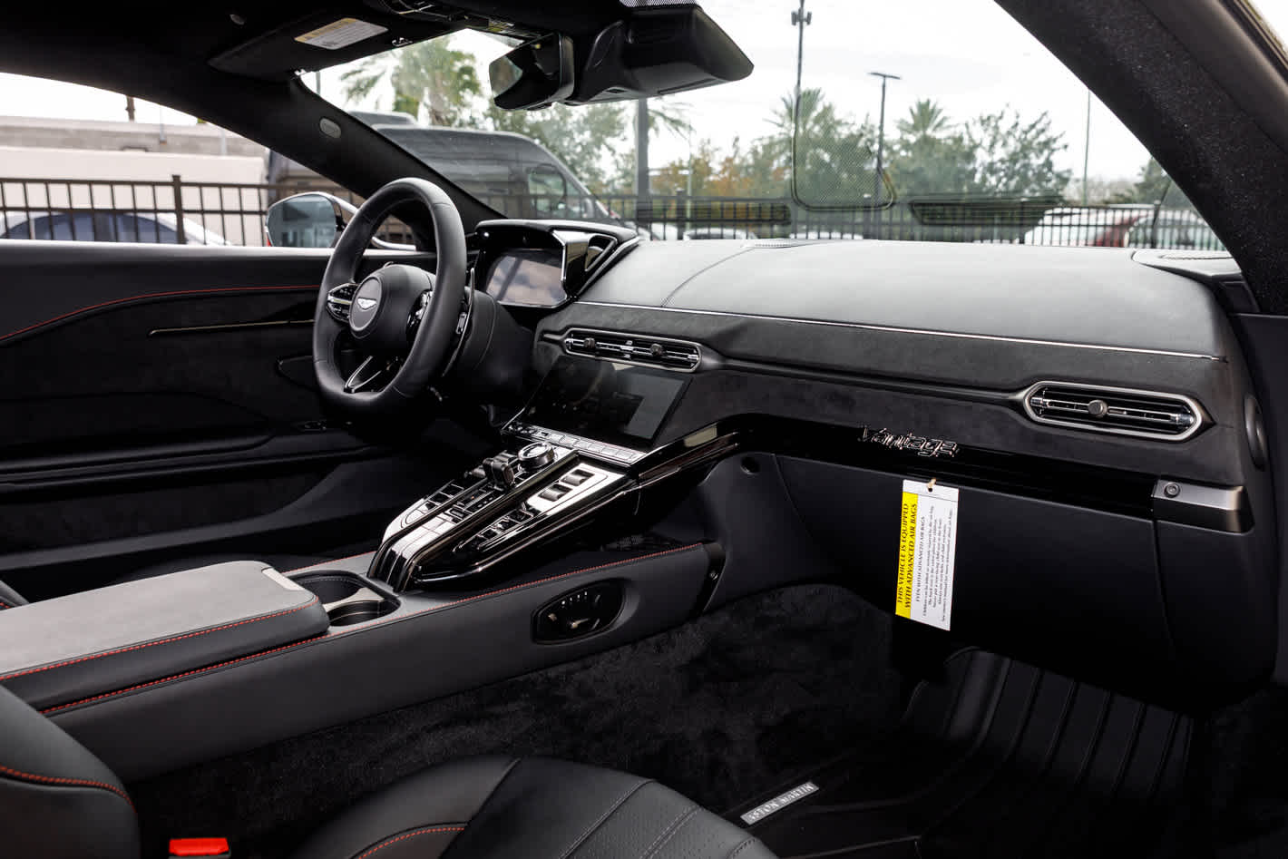 2025 Aston Martin Vantage Base