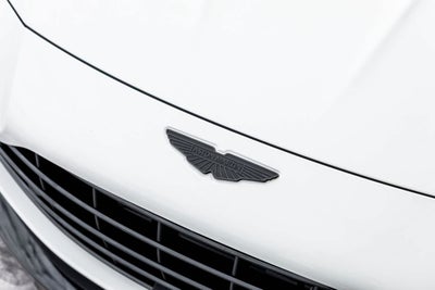 2025 Aston Martin Vantage Base