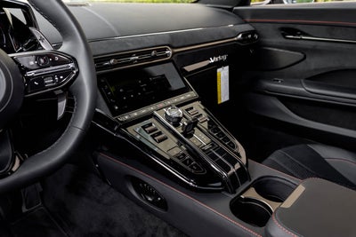 2025 Aston Martin Vantage Base