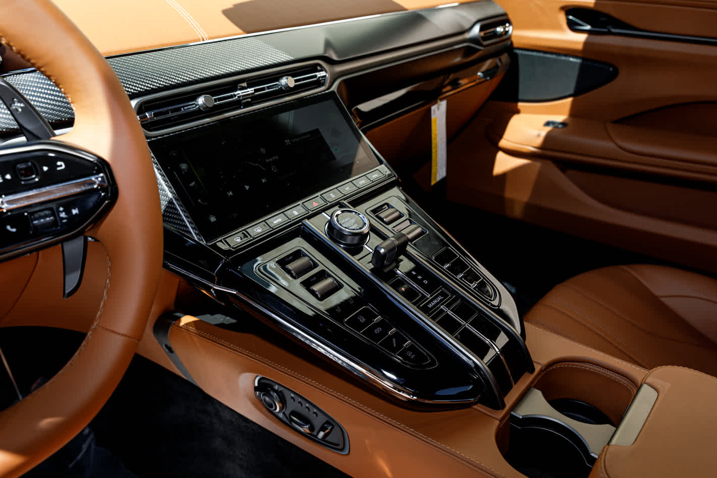 2026 Aston Martin Vantage Base