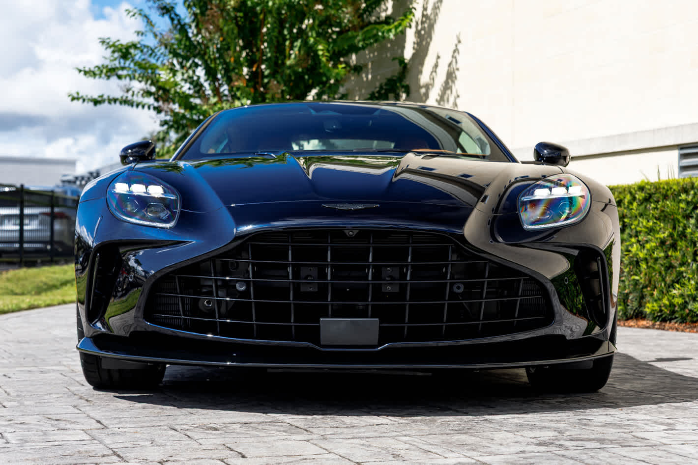 2026 Aston Martin Vantage Base