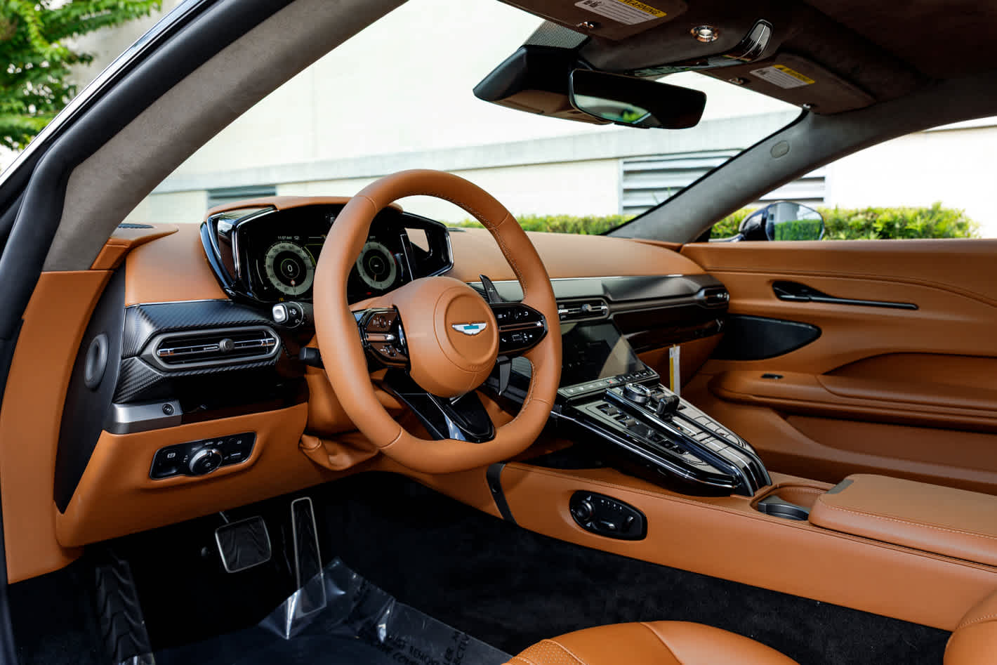 2026 Aston Martin Vantage Base