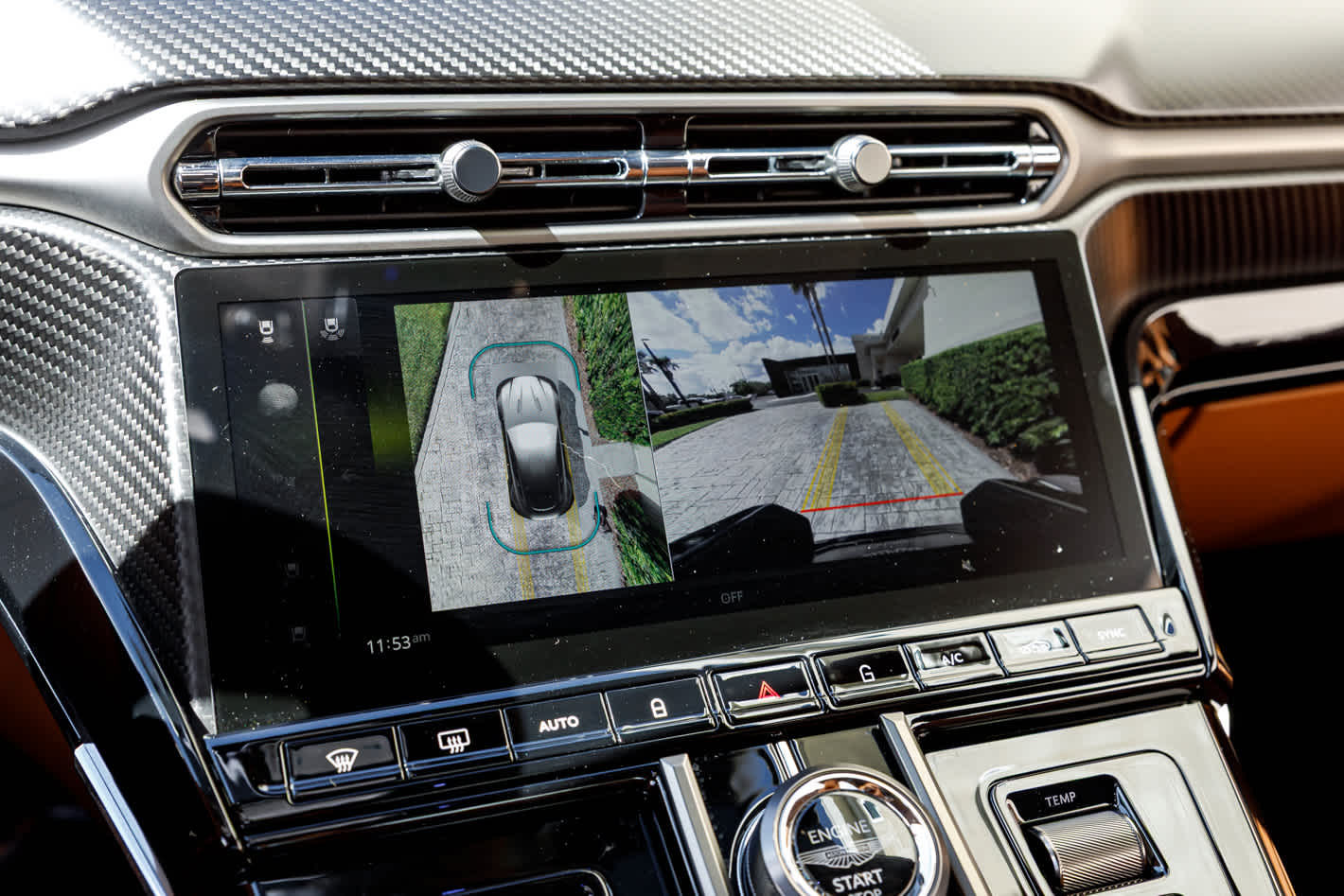 2026 Aston Martin Vantage Base