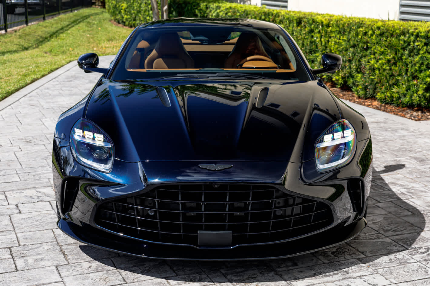 2026 Aston Martin Vantage Base