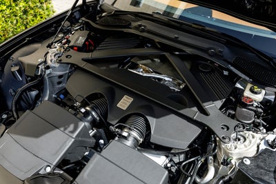 2026 Aston Martin Vantage Base