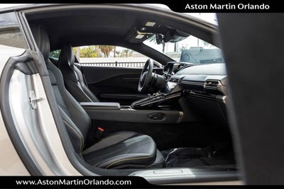 2025 Aston Martin Vantage Base