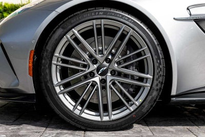 2026 Aston Martin Vantage Base