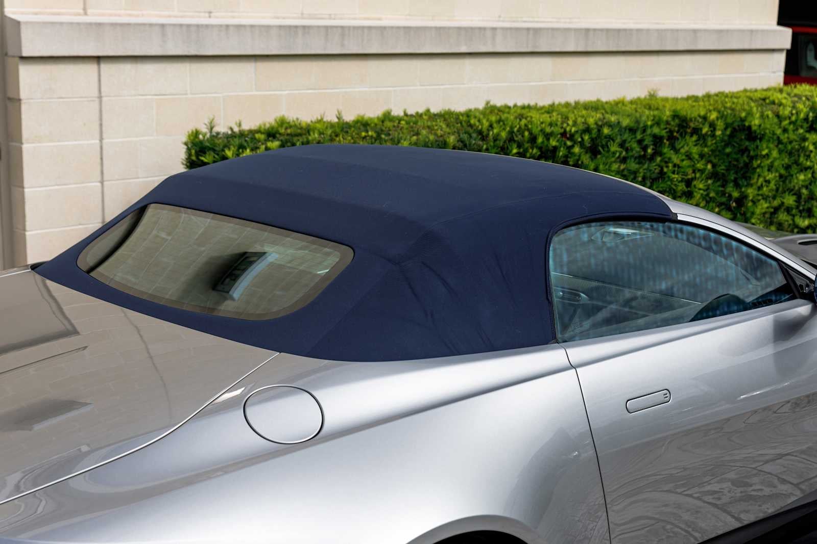 2026 Aston Martin Vantage Base