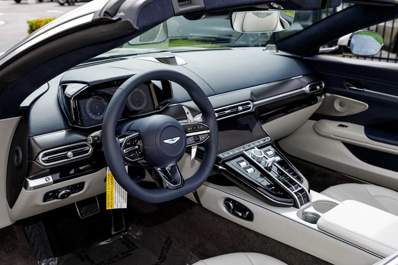 2026 Aston Martin Vantage Base