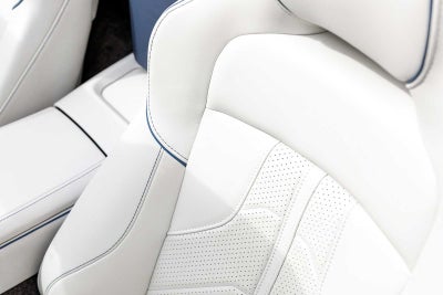 2026 Aston Martin Vantage Base