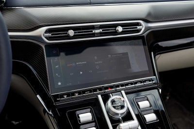 2026 Aston Martin Vantage Base