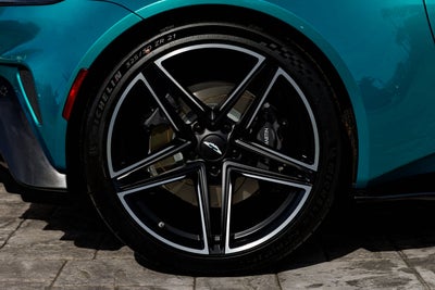 2026 Aston Martin Vantage Base