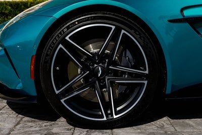 2026 Aston Martin Vantage Base