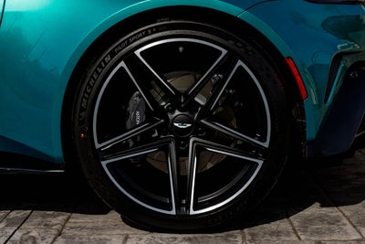 2026 Aston Martin Vantage Base