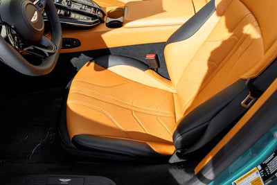 2026 Aston Martin Vantage Base