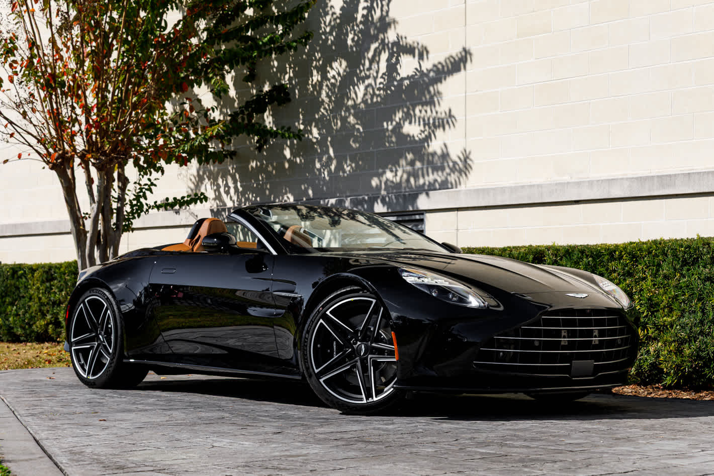 2026 Aston Martin Vantage Base