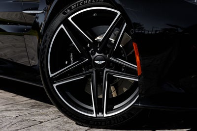 2026 Aston Martin Vantage Base