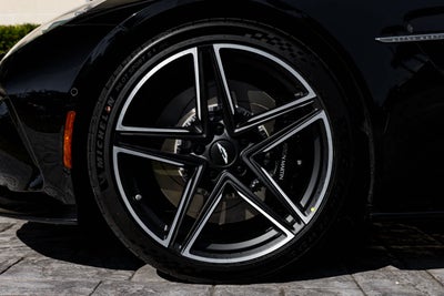 2026 Aston Martin Vantage Base