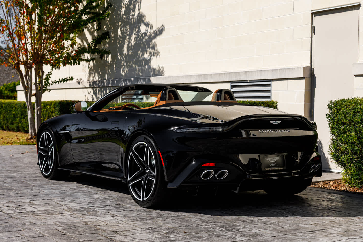 2026 Aston Martin Vantage Base