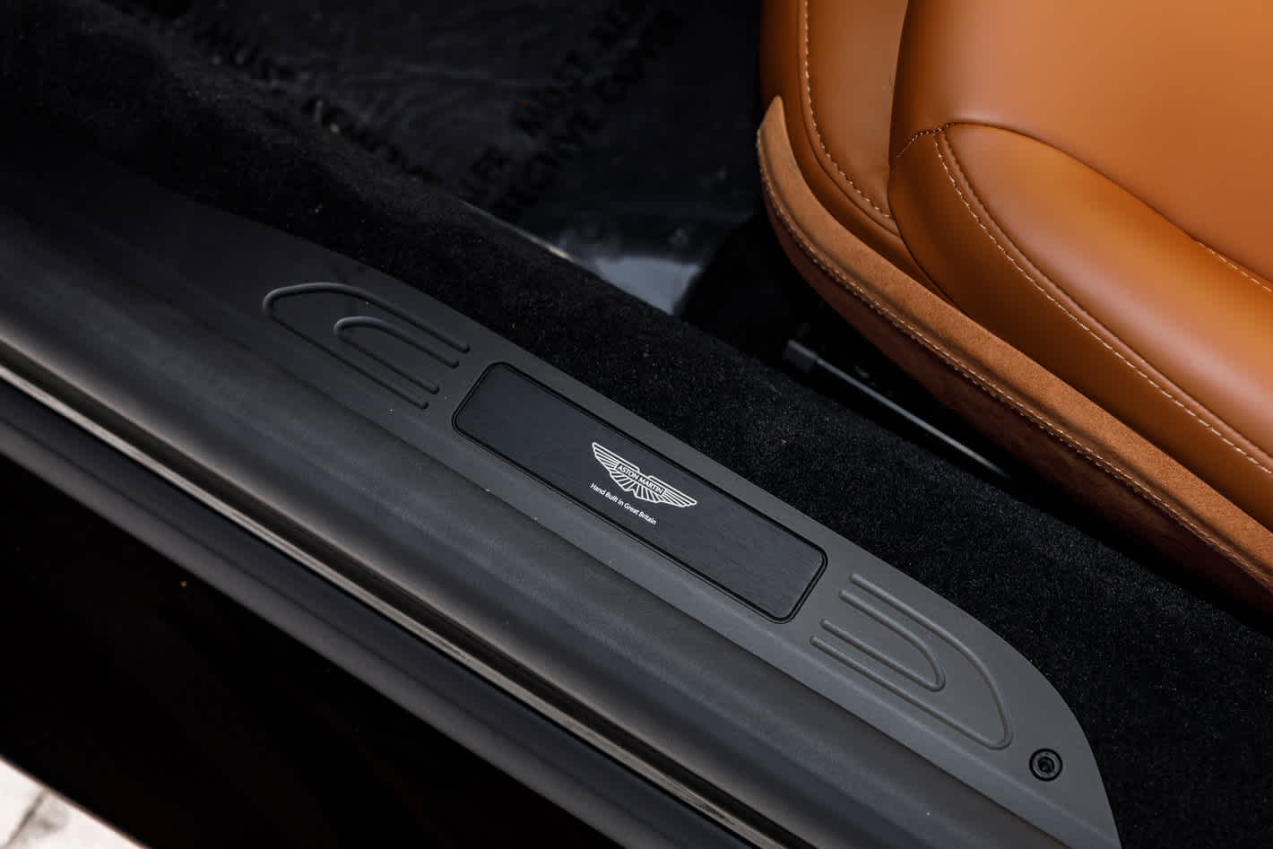 2026 Aston Martin Vantage Base