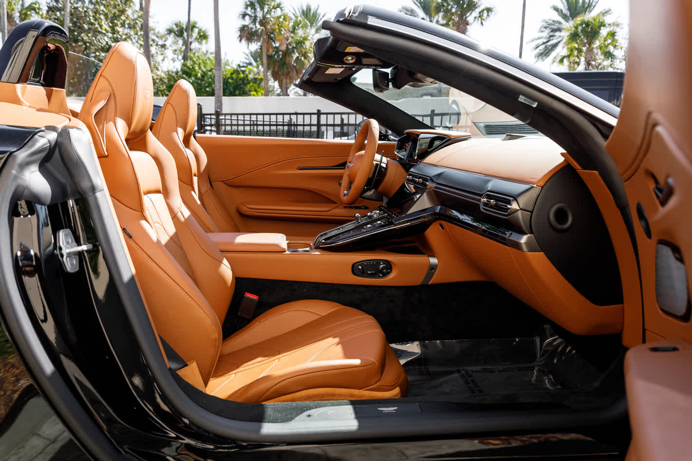 2026 Aston Martin Vantage Base