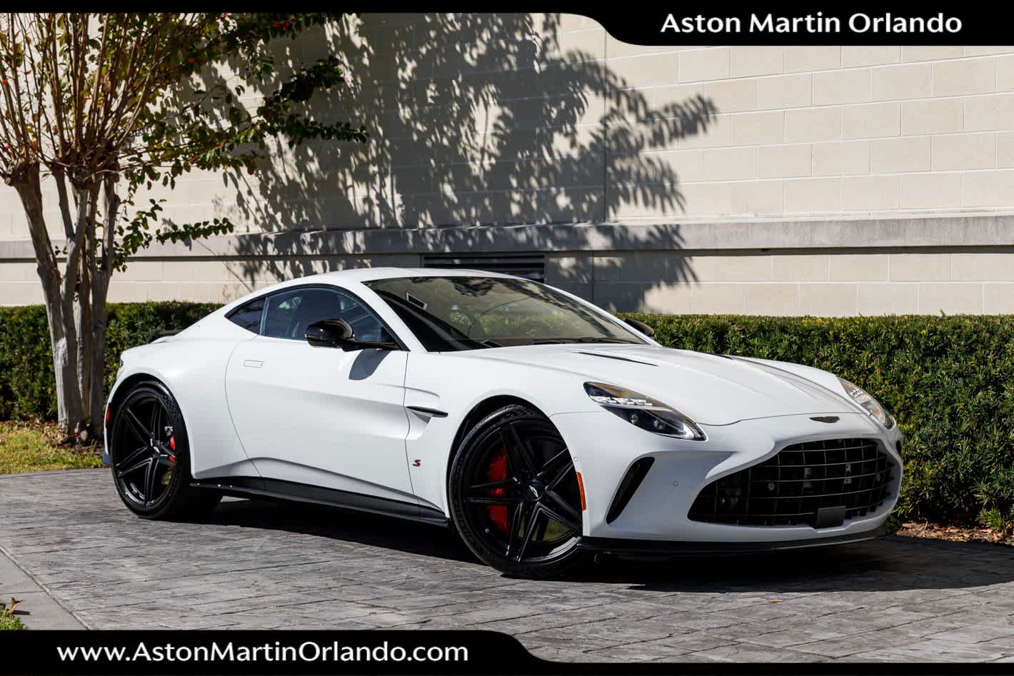 2026 Aston Martin Vantage Base