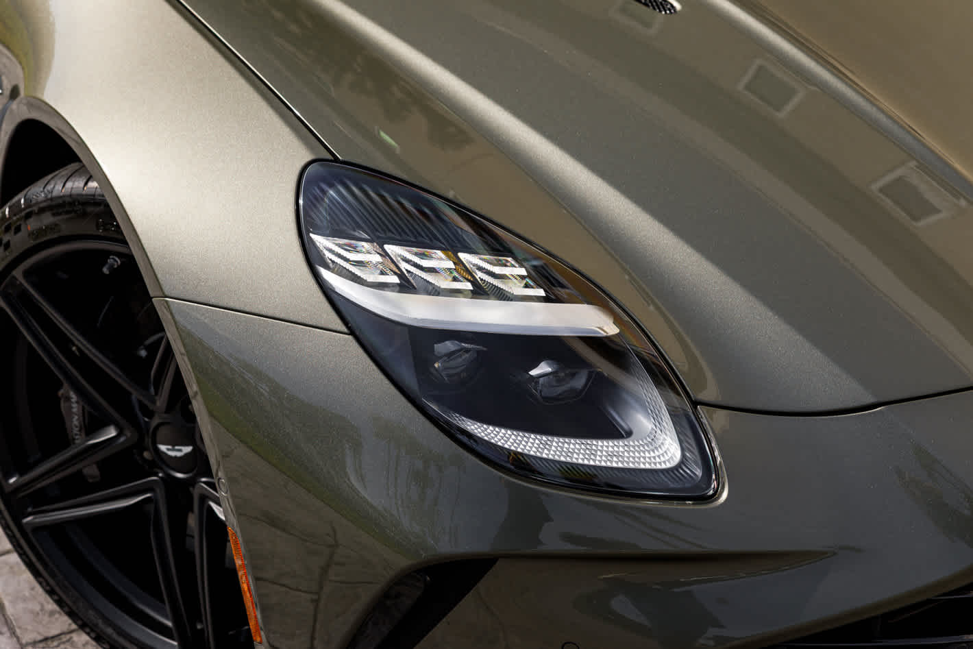 2026 Aston Martin Vantage S