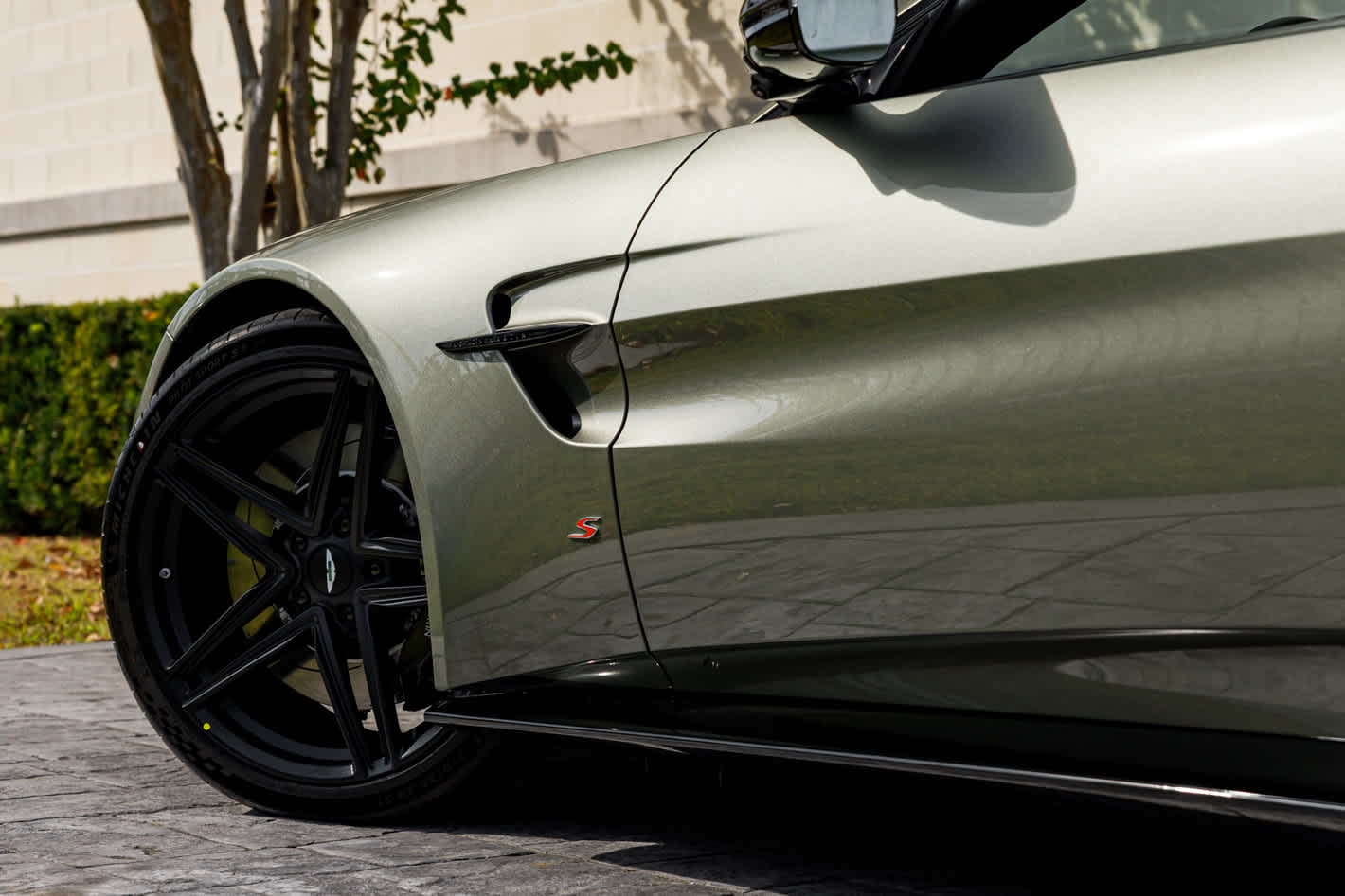 2026 Aston Martin Vantage S