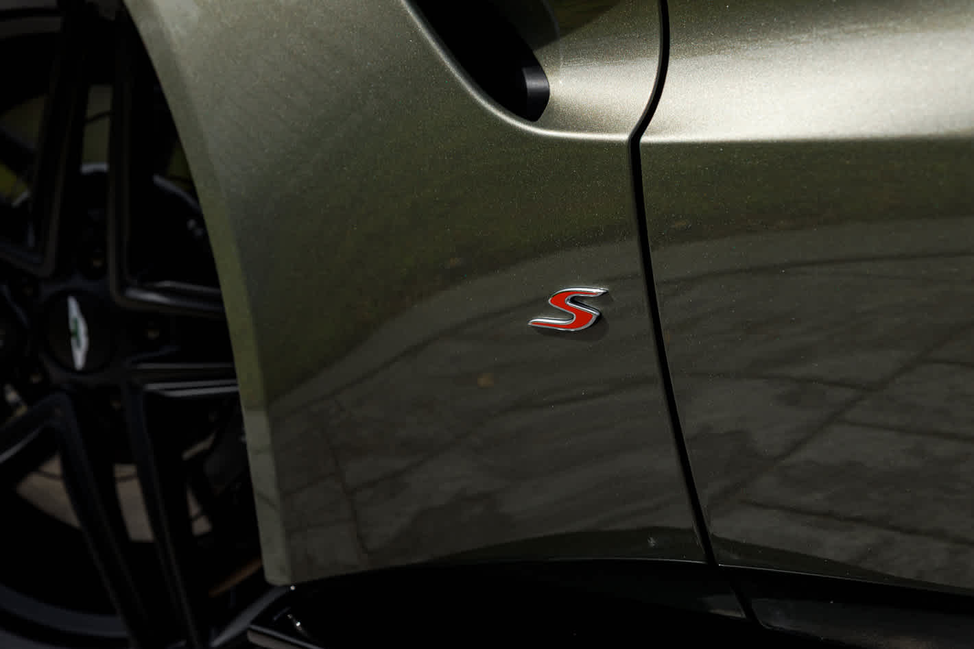 2026 Aston Martin Vantage S