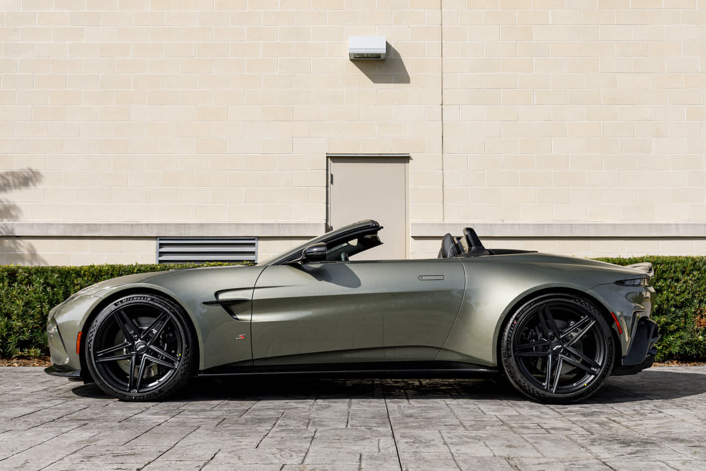 2026 Aston Martin Vantage S