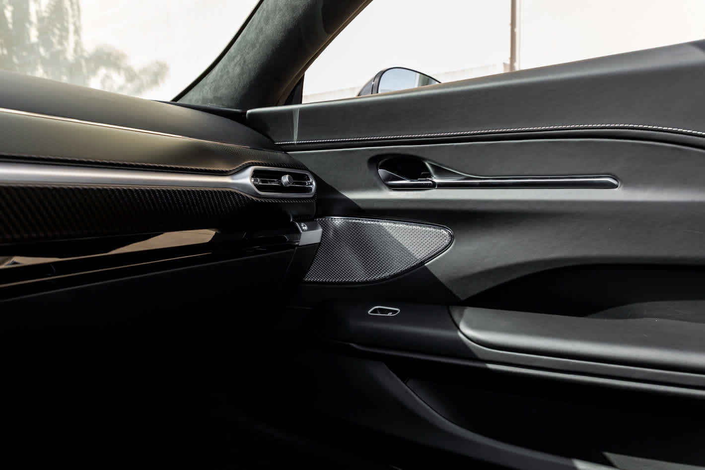 2026 Aston Martin Vantage S