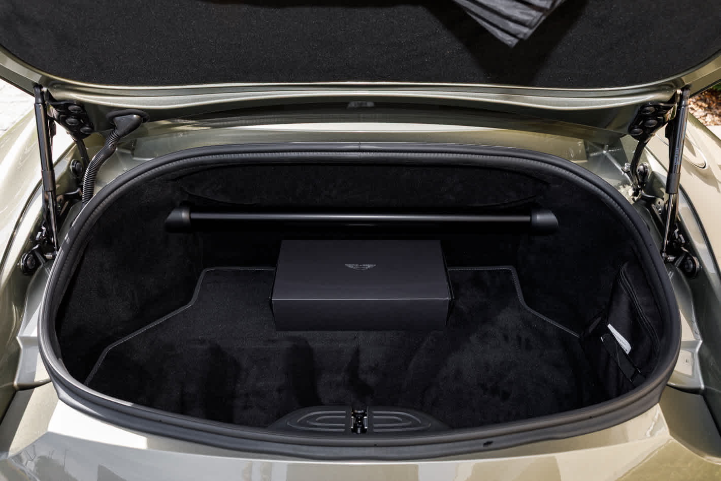 2026 Aston Martin Vantage S