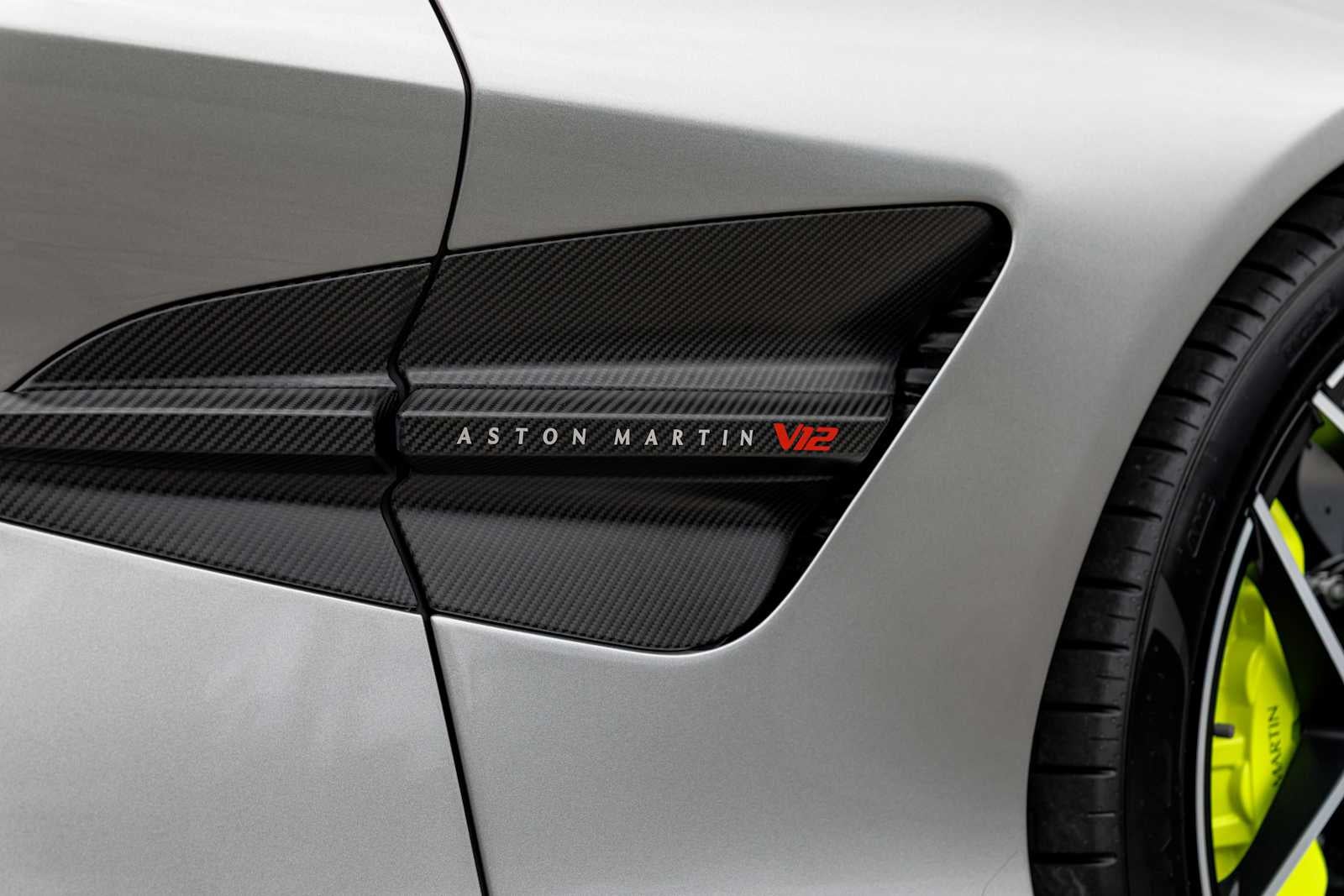 2025 Aston Martin Vanquish Base