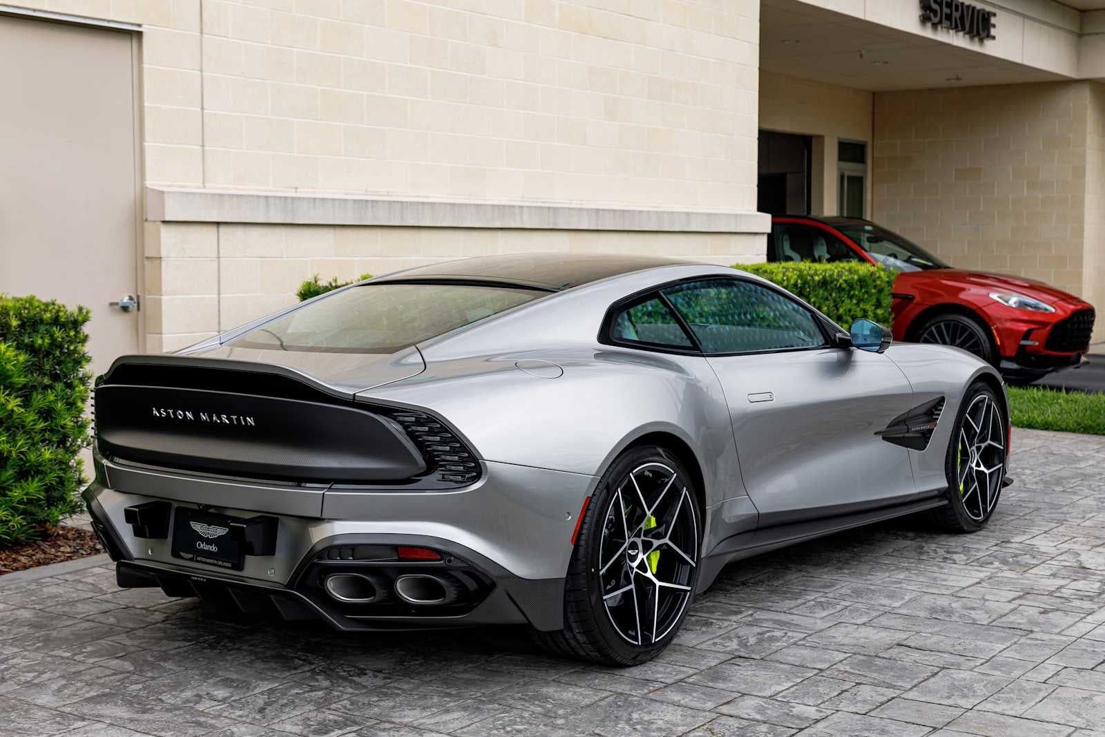 2025 Aston Martin Vanquish Base