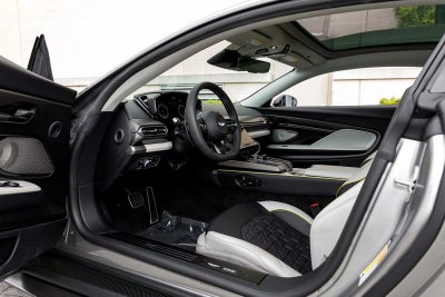 2025 Aston Martin Vanquish Base