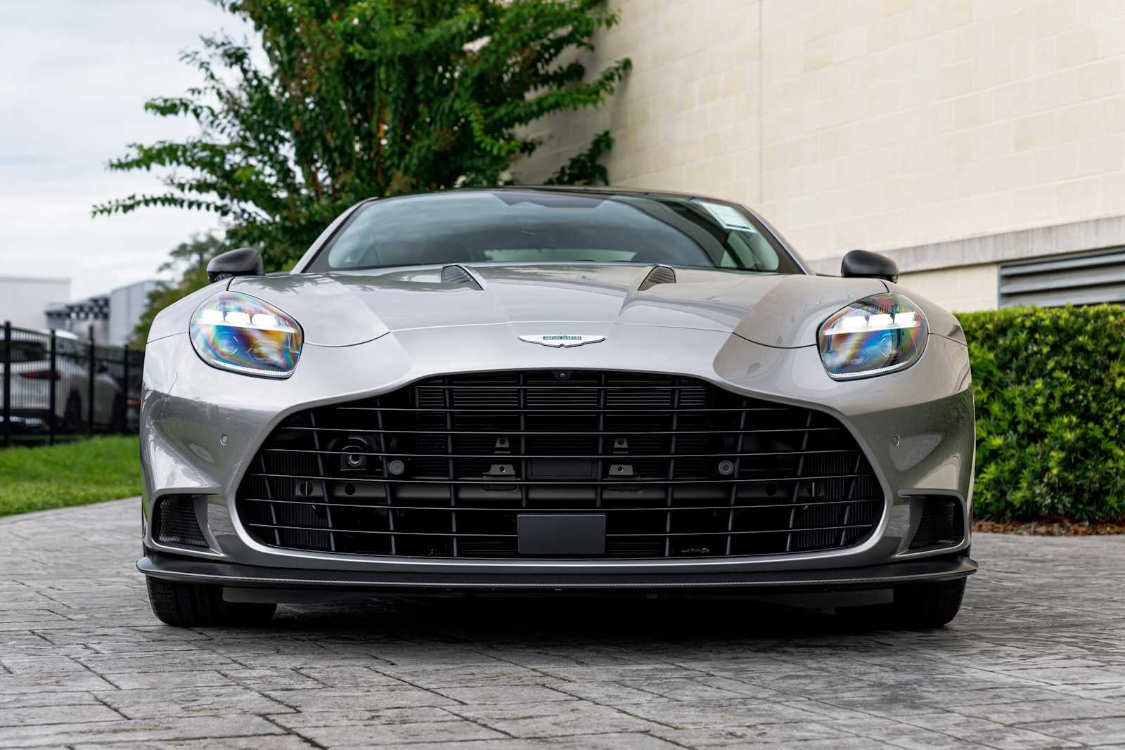 2025 Aston Martin Vanquish Base