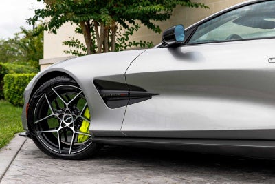 2025 Aston Martin Vanquish Base