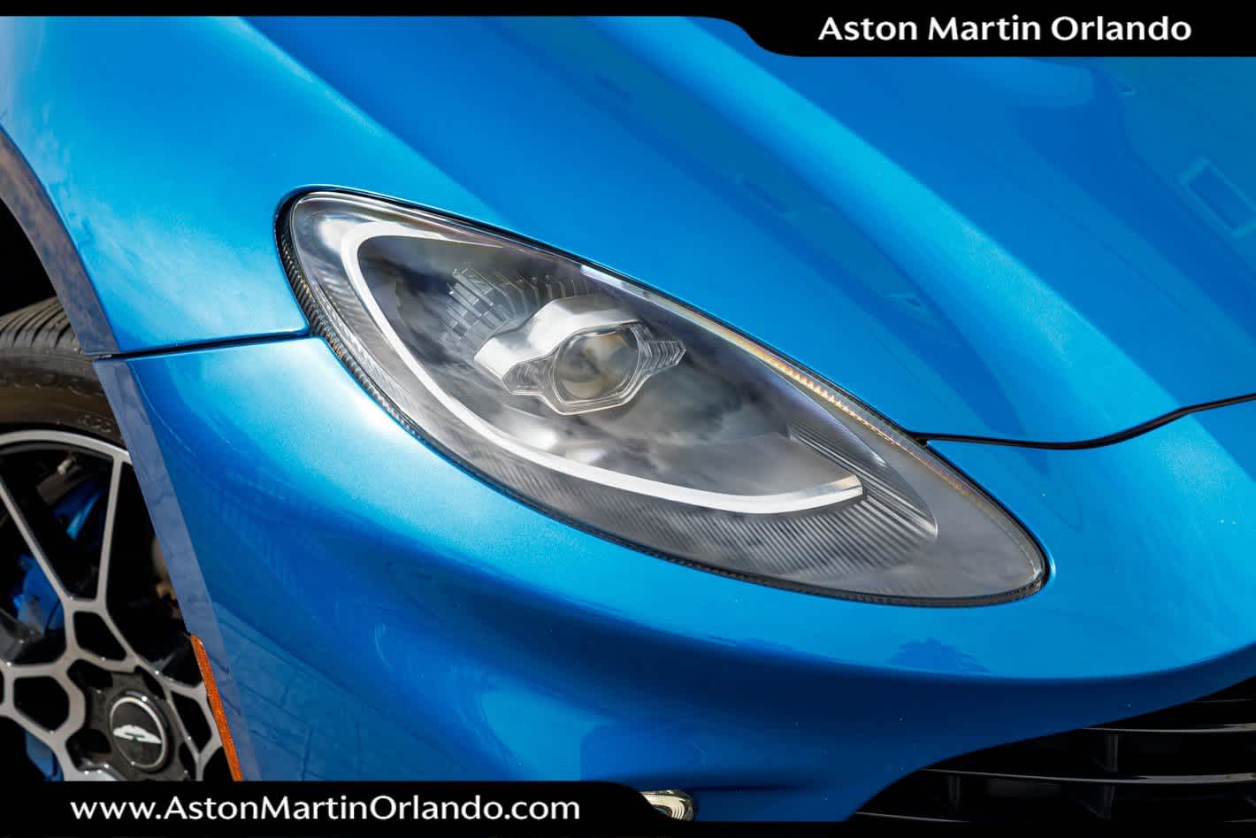 2021 Aston Martin DBX Base