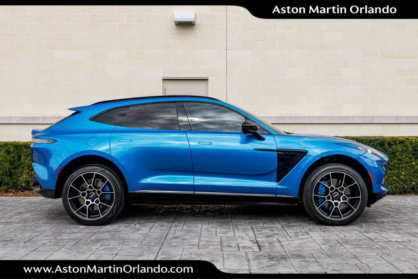 2021 Aston Martin DBX Base