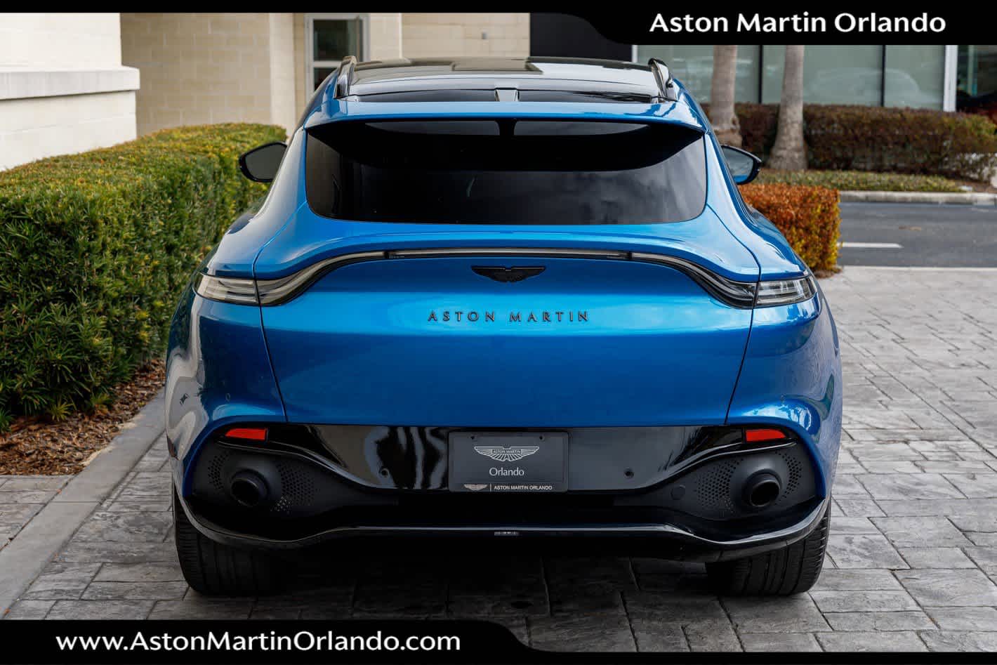 2021 Aston Martin DBX Base