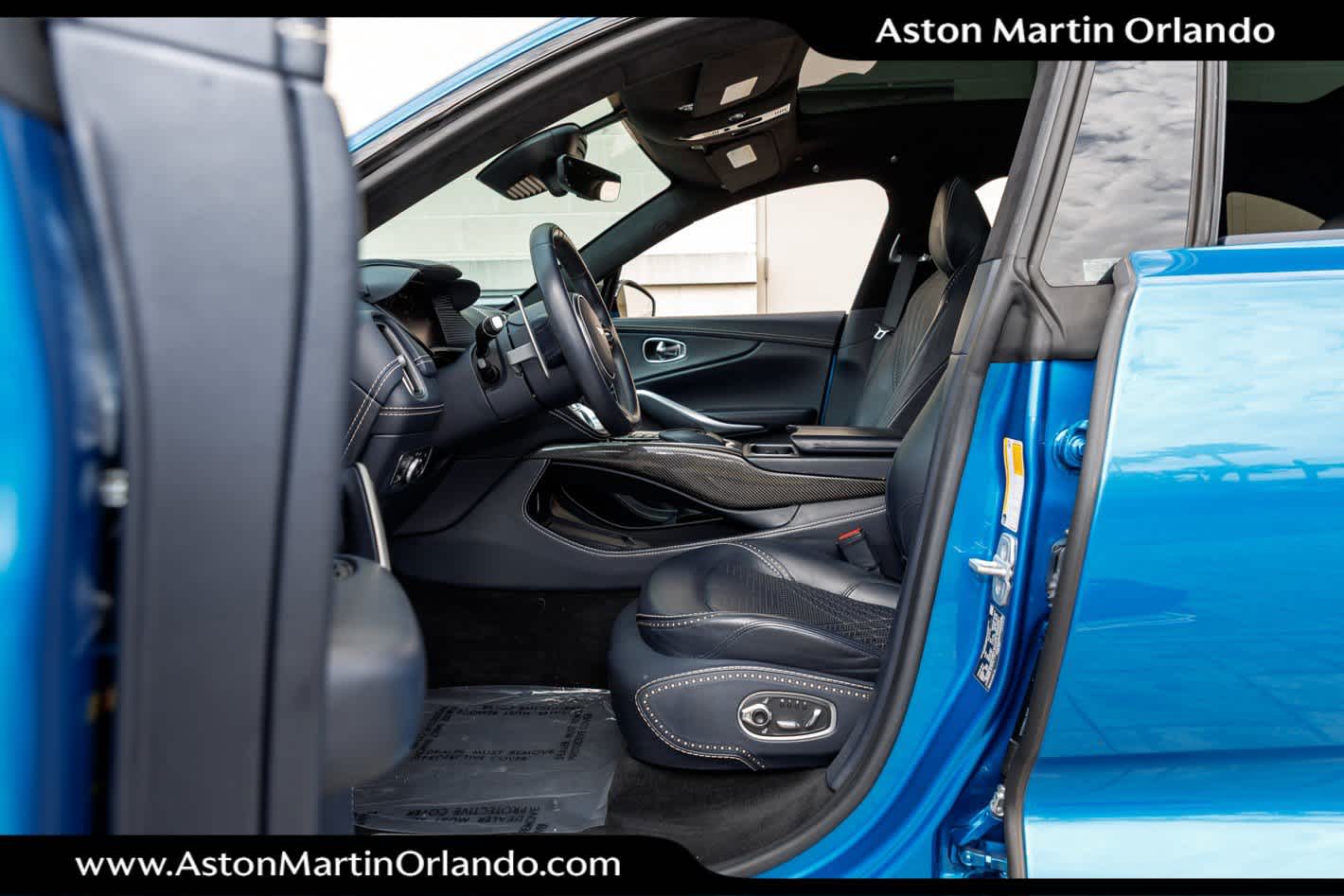 2021 Aston Martin DBX Base