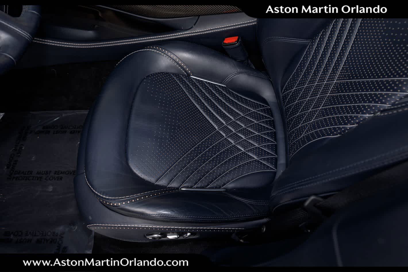 2021 Aston Martin DBX Base