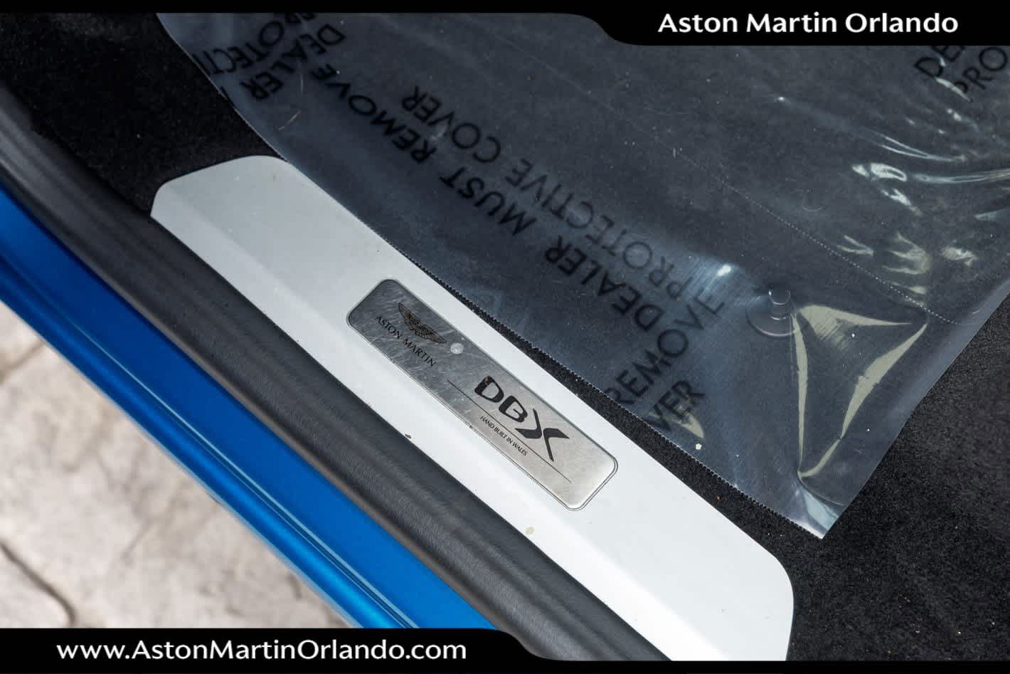 2021 Aston Martin DBX Base