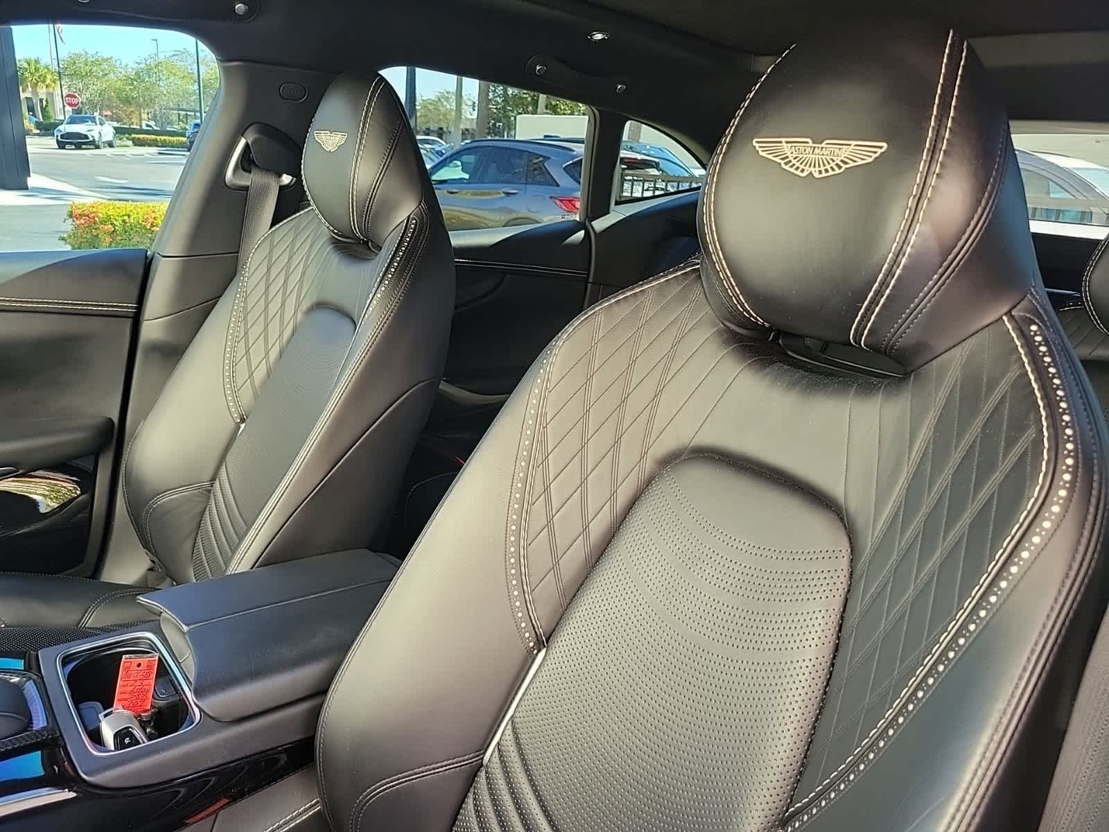 2023 Aston Martin DBX 707