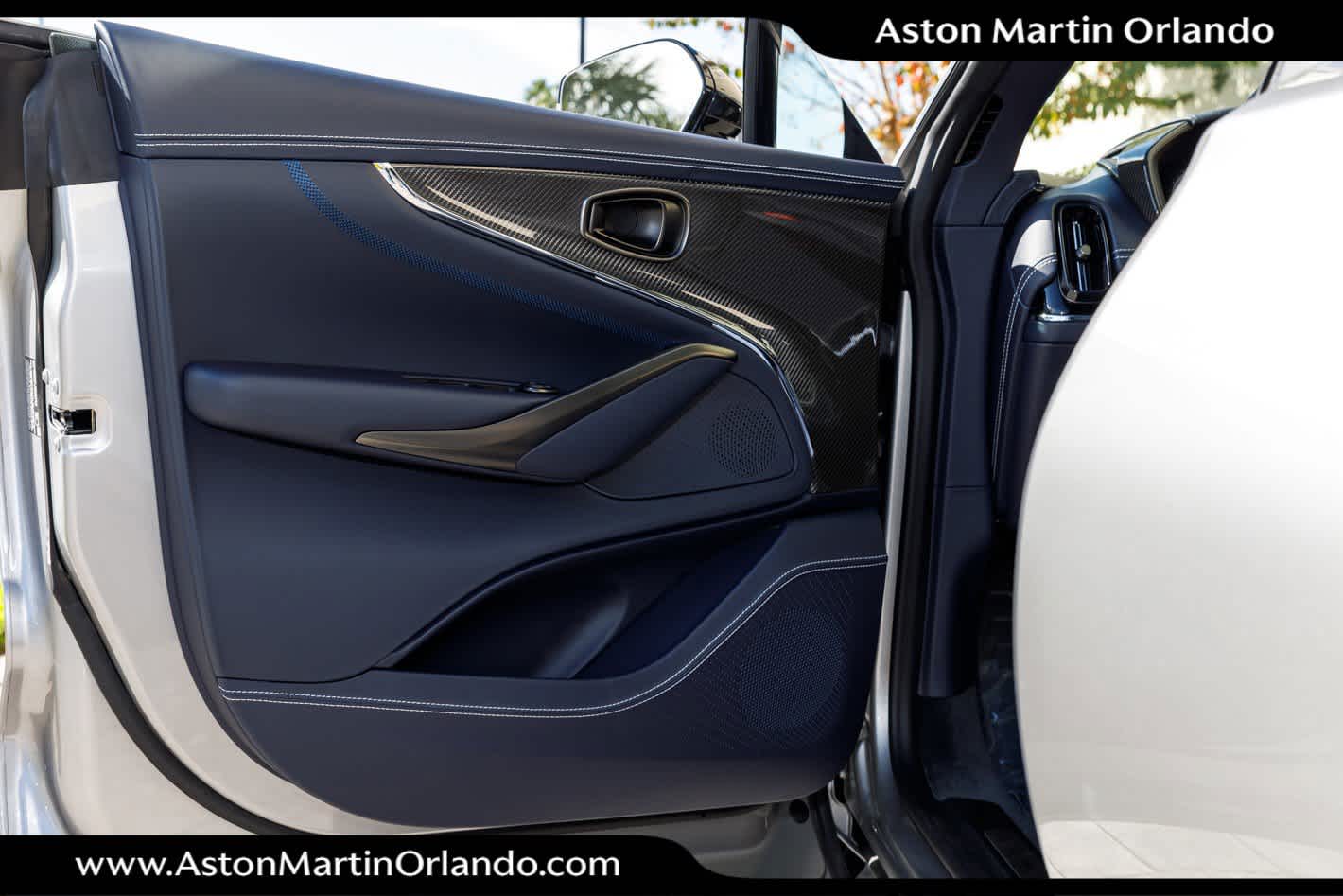 2026 Aston Martin DBX 707