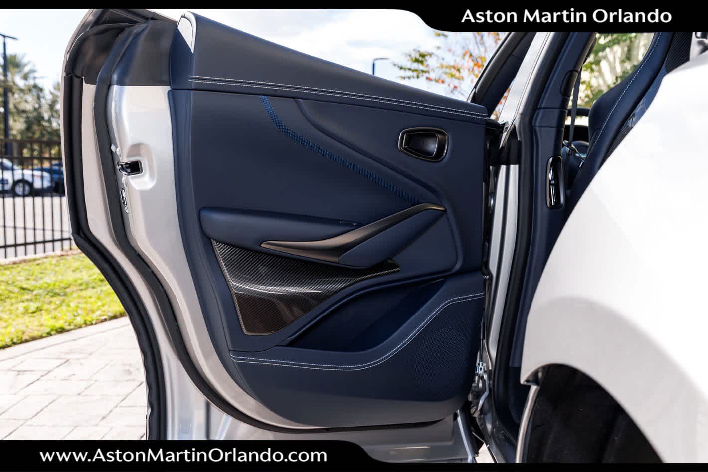 2026 Aston Martin DBX 707