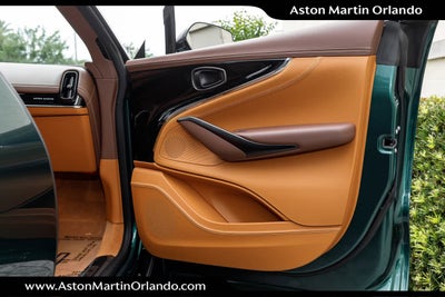 2025 Aston Martin DBX 707