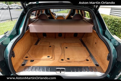 2025 Aston Martin DBX 707